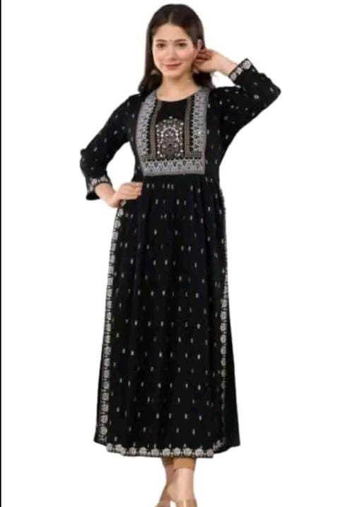 Premium and fancy kurti set